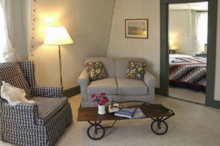 Room 22 of 27
