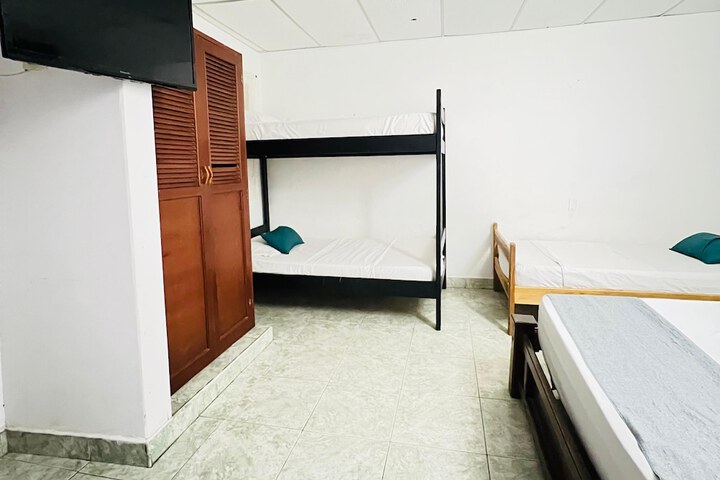 Room 11 of 26