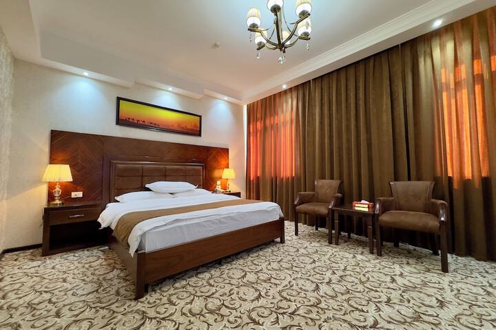 Room 21 of 57