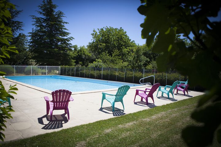 Pool 132 of 164