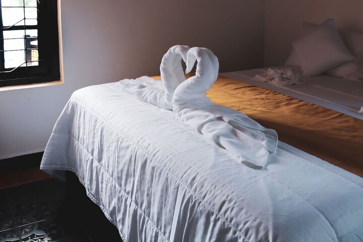 Room 15 of 38