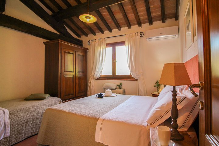 Room 65 of 175