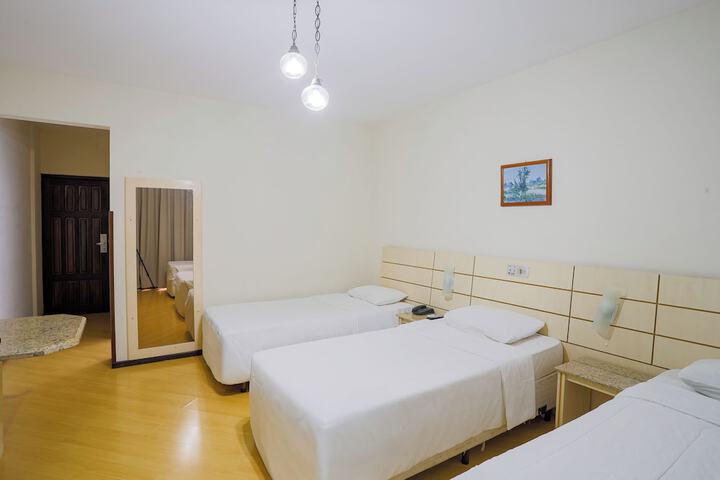Room 17 of 91