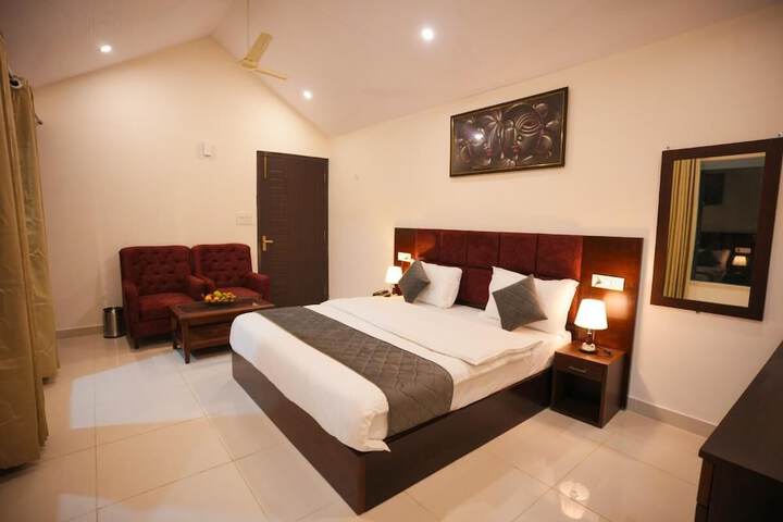 Room 7 of 34
