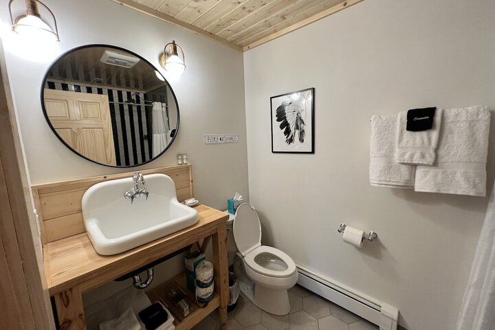 Room 9 of 90