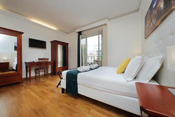 HOTEL SALIS