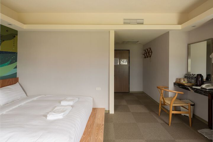 Room 29 of 87