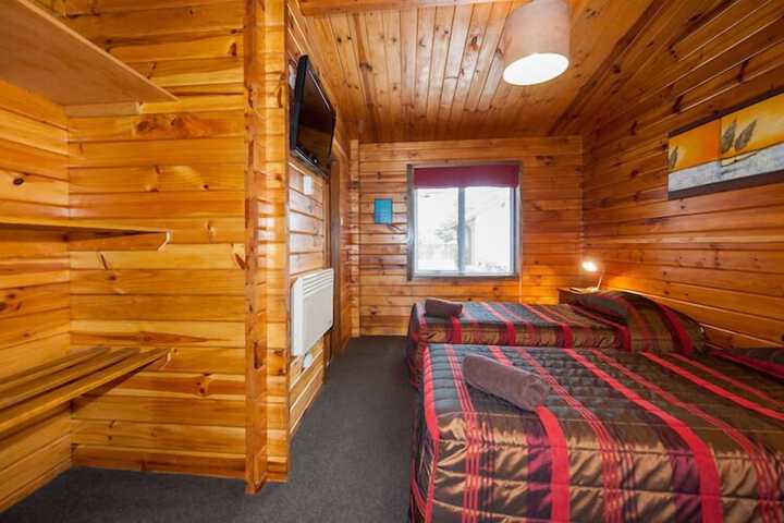 Room 10 of 23