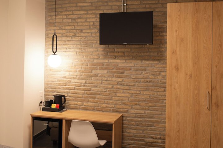 Room 20 of 76