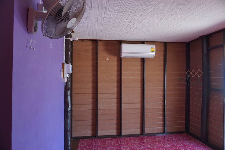 Room 15 of 20