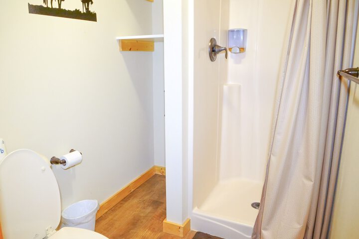 Room 12 of 17