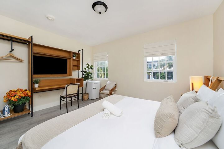 Room 5 of 21
