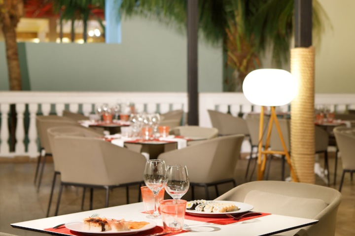 Dining 133 of 223