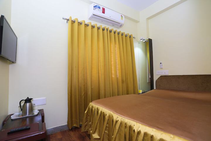 Room 17 of 50