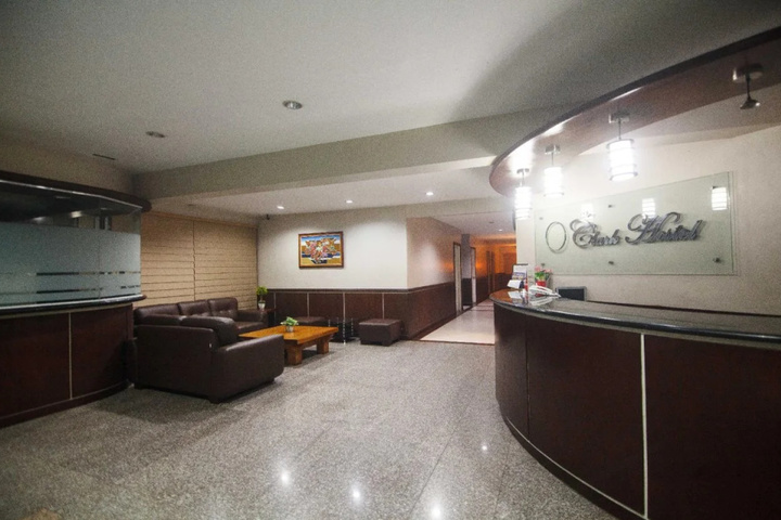 Clark Hotel