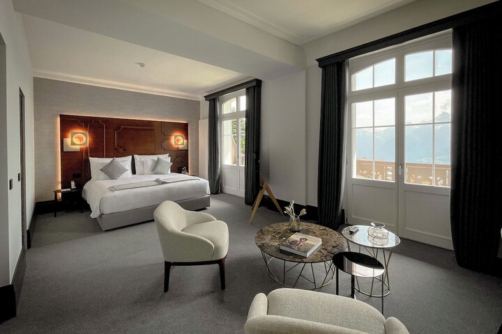 Room 25 of 114