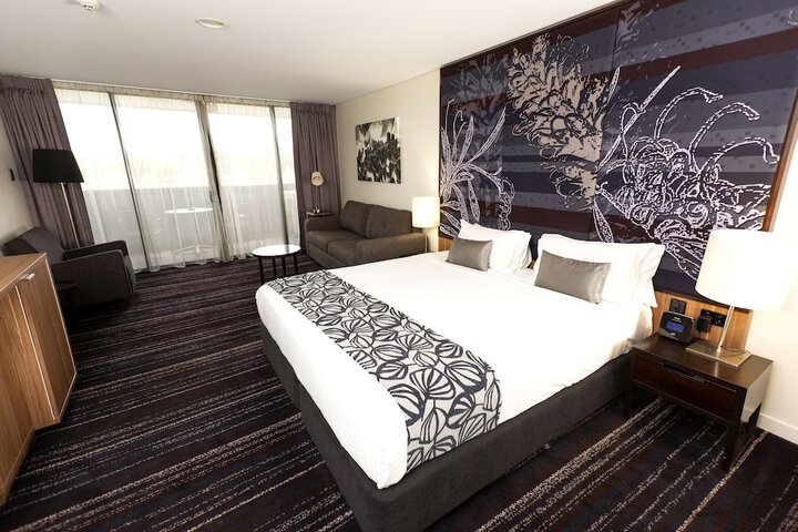 Room 60 of 237