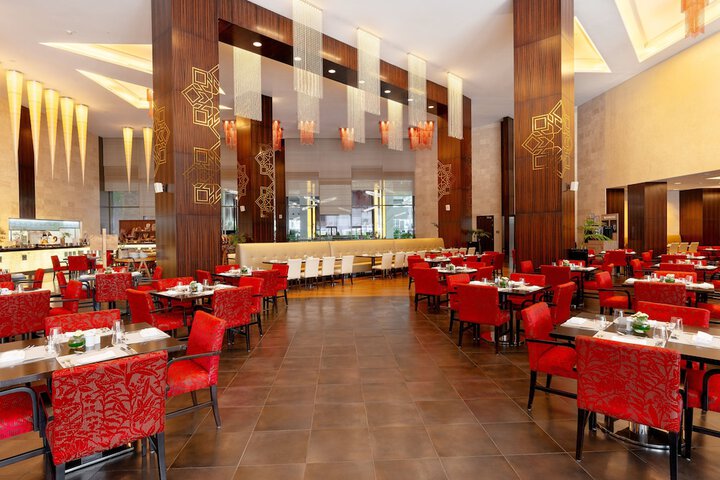 Dining 96 of 149