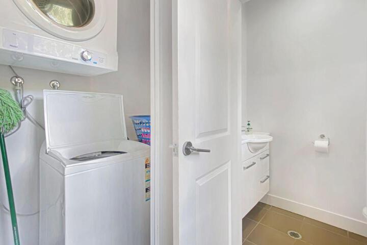 Woodville Beach Townhouse 6