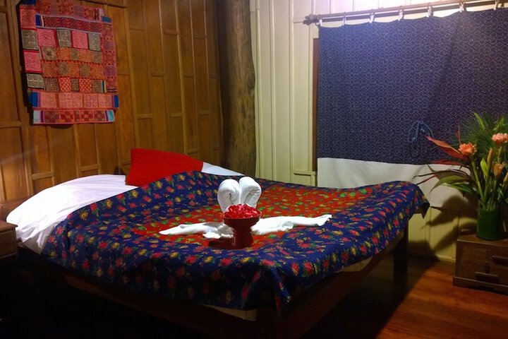 Room 12 of 98
