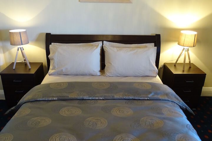 Room 5 of 31