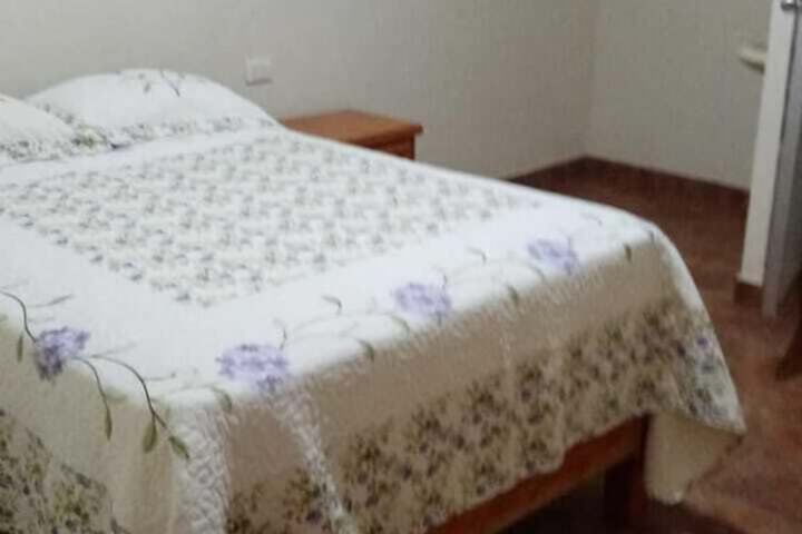 Room 9 of 38