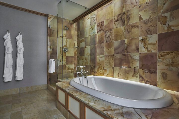 Clean Restrooms