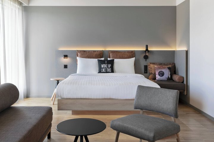 Room 13 of 47