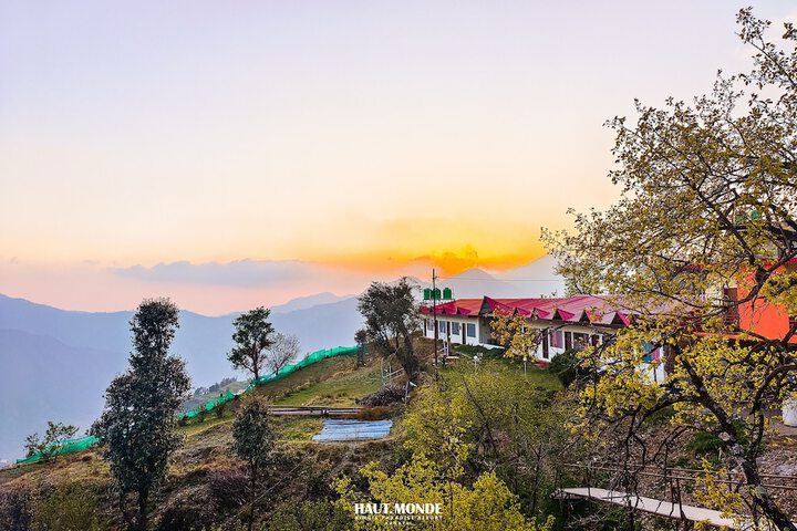Haut Monde Kings Paradise Resort in Tehri