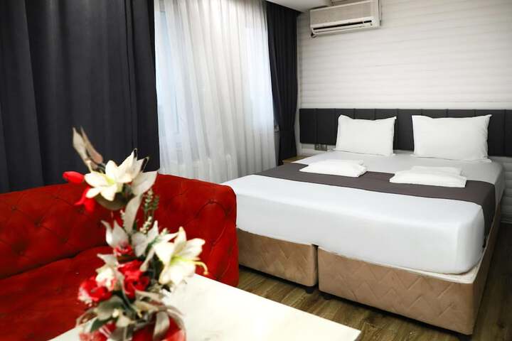 Room 18 of 54