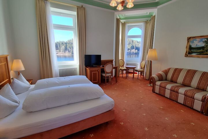 Room 14 of 79