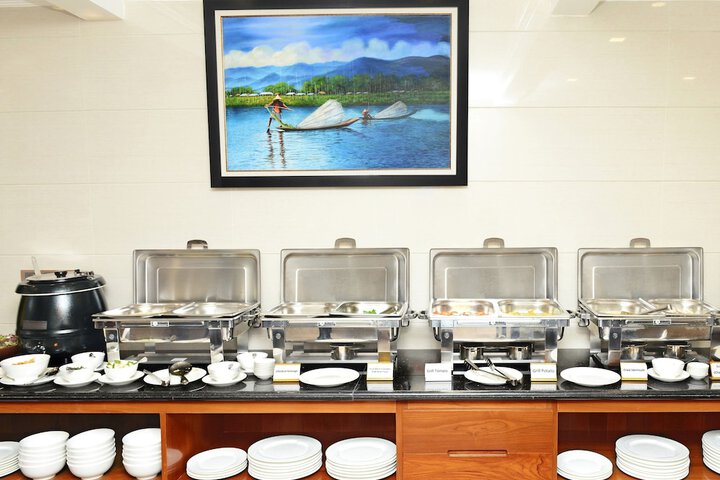 Breakfast/Coffee Service 17 of 24