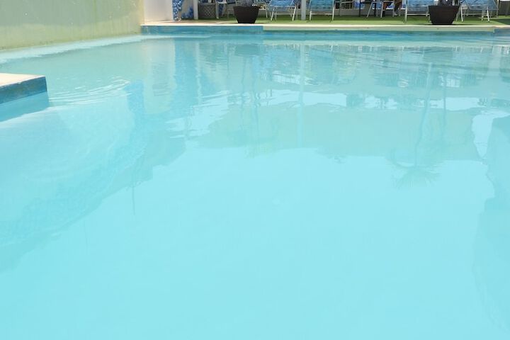 Pool 17 of 29