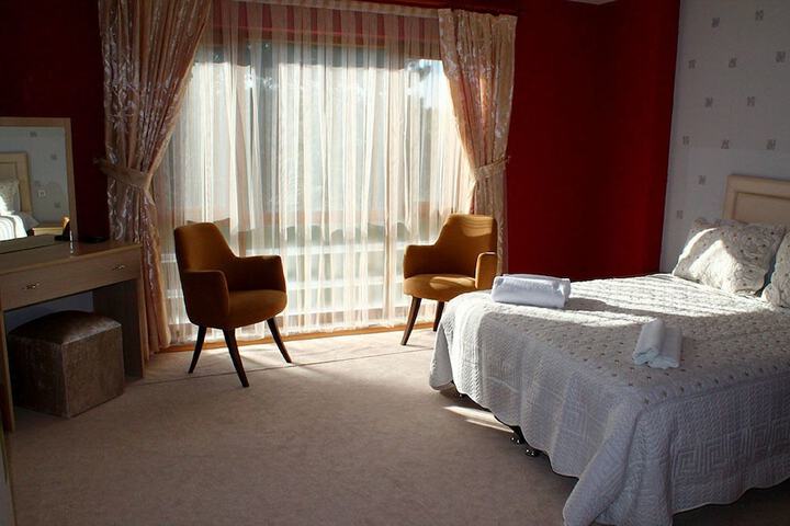 Room 20 of 29
