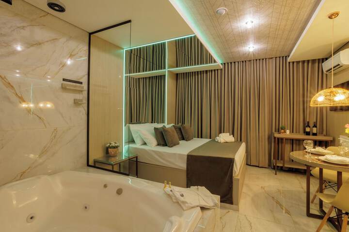 Room 8 of 27
