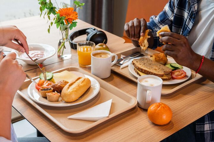 Breakfast area
