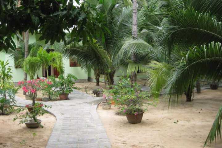 Property Grounds 28 of 59