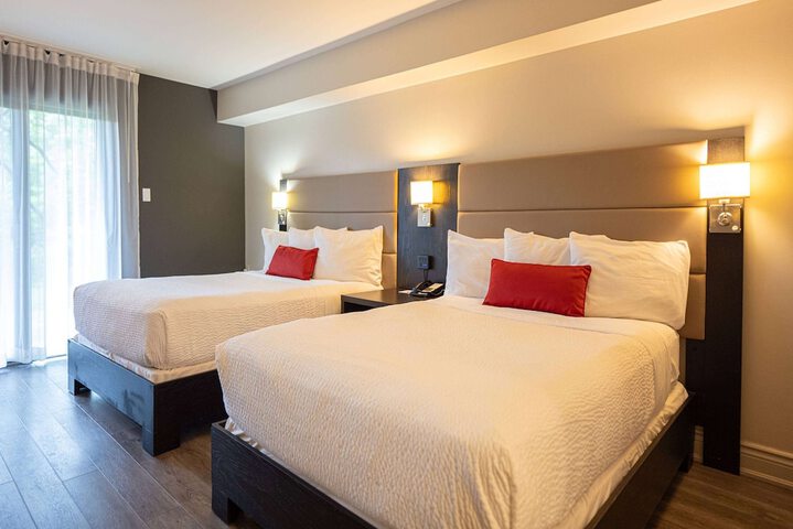 2 Double Beds (6 of 19)