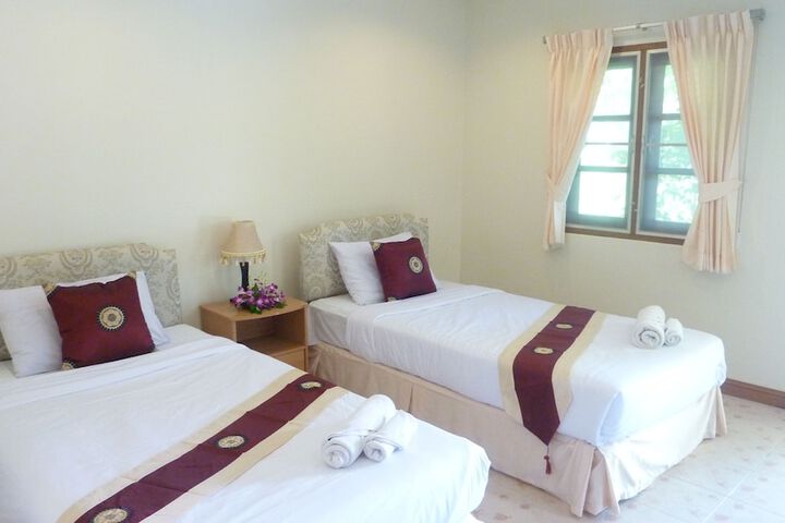 Room 7 of 34