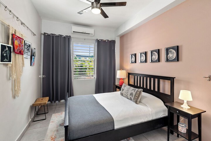Room 12 of 68