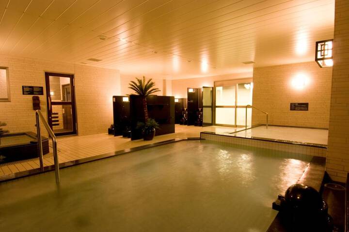 Hotel with Pool