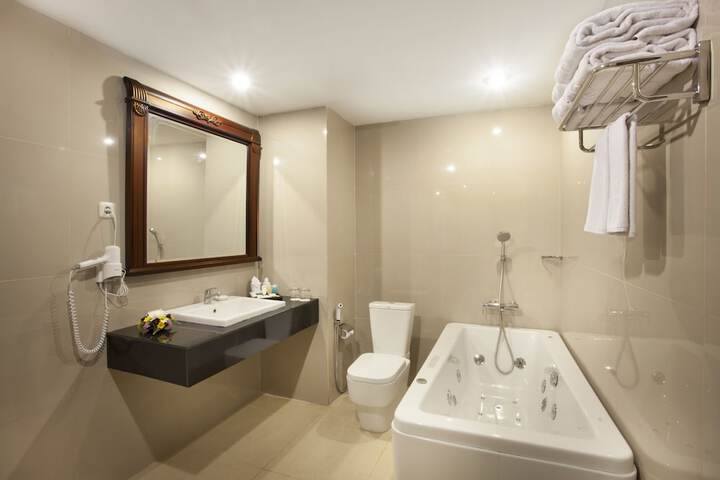 Clean Restrooms