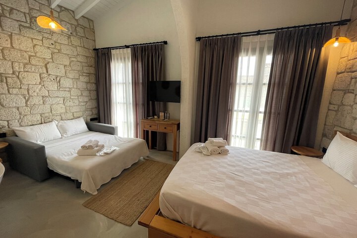 Room 25 of 75
