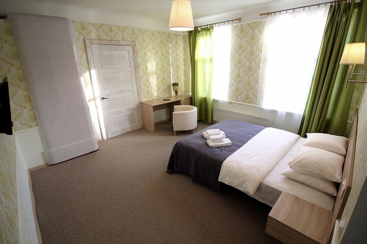 Room 18 of 46