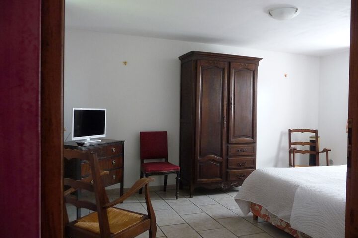 Room 4 of 45
