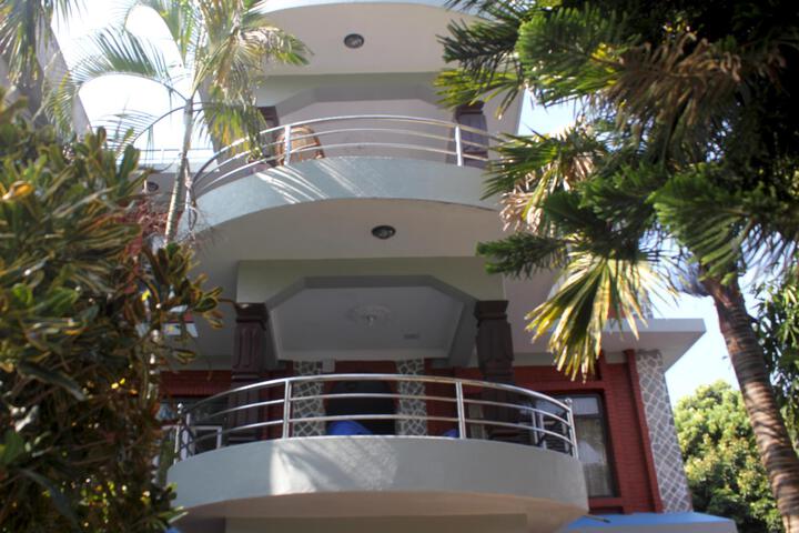 OYO 143 Hotel Stay Well