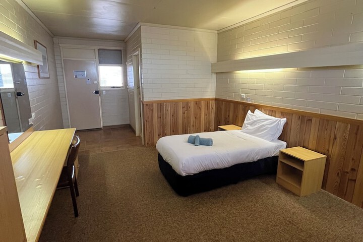 Room 46 of 114