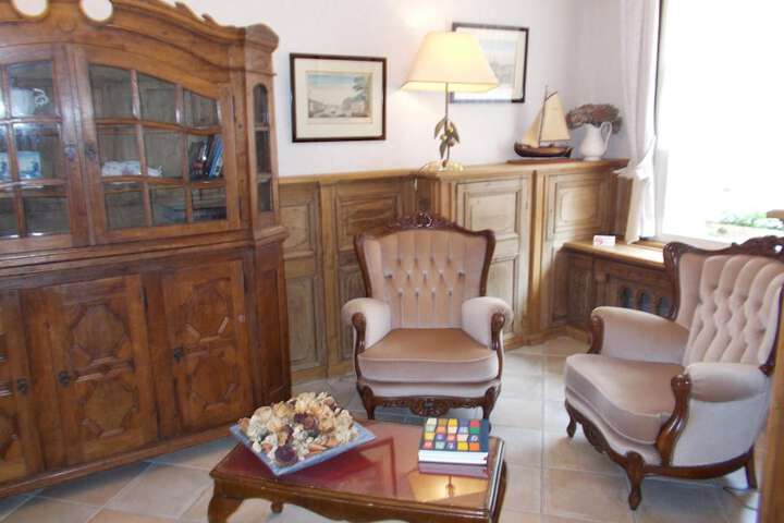Room 17 of 35