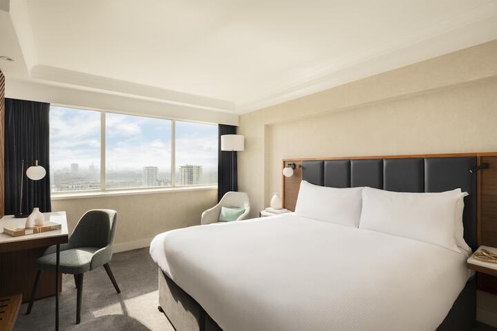 Room 48 of 131