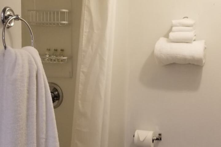 Room 31 of 43